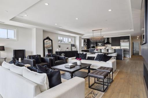 5000 France Avenue S, 28, Edina, MN 55410