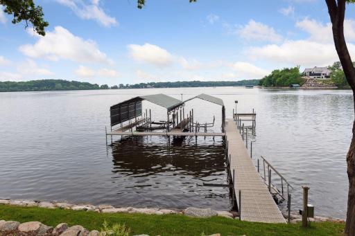 3407 Kings Point Road, Minnetrista, MN 55331