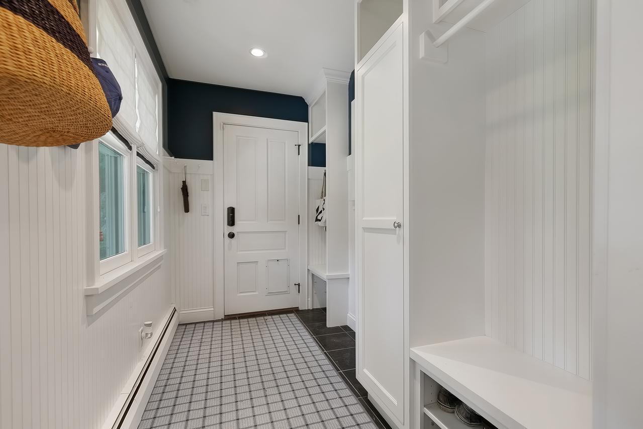 Mud room