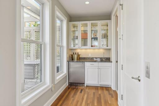 101 Main Street NE, 5, Minneapolis, MN 55413