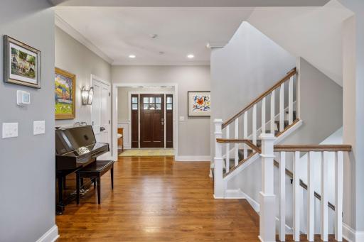 5717 Chowen Avenue S, Edina, MN 55410