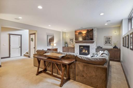 5717 Chowen Avenue S, Edina, MN 55410