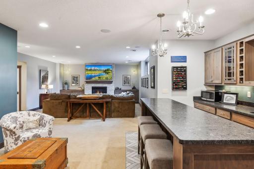 5717 Chowen Avenue S, Edina, MN 55410