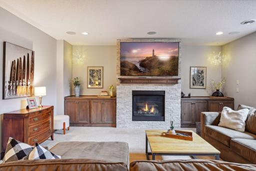 5717 Chowen Avenue S, Edina, MN 55410