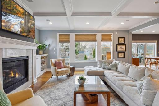 5717 Chowen Avenue S, Edina, MN 55410