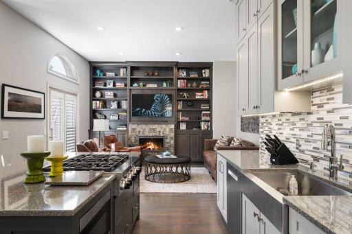 407 River Street, Minneapolis, MN 55401