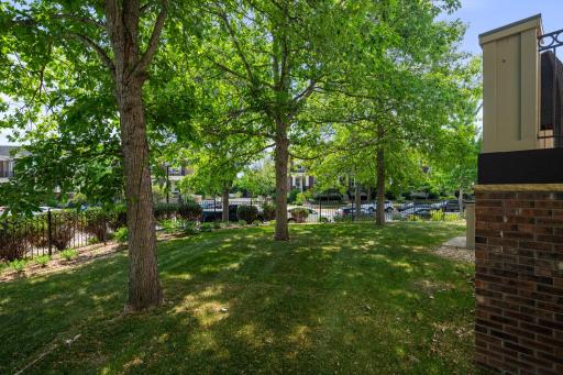 407 River Street, Minneapolis, MN 55401
