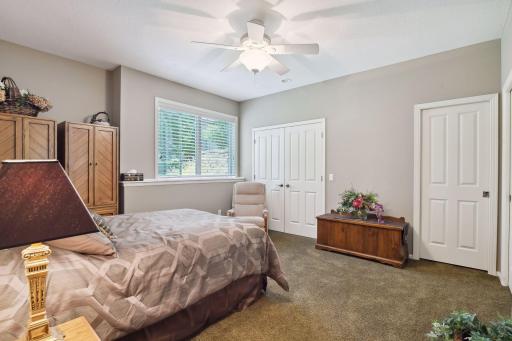 18767 Bearpath Trail, Eden Prairie, MN 55347