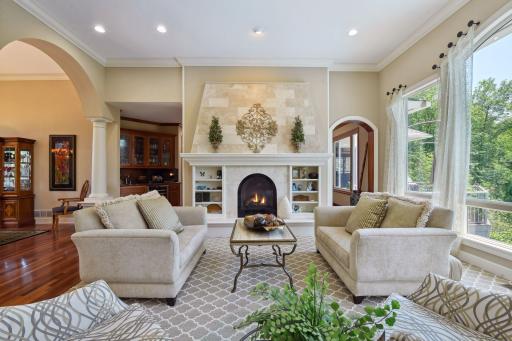 18767 Bearpath Trail, Eden Prairie, MN 55347