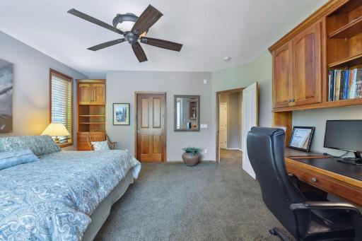 18767 Bearpath Trail, Eden Prairie, MN 55347