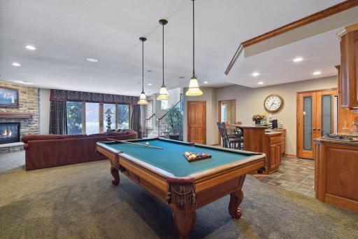18767 Bearpath Trail, Eden Prairie, MN 55347