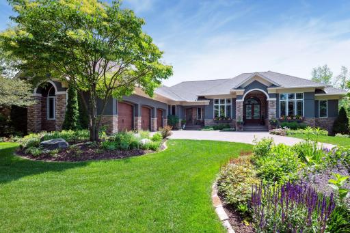 18767 Bearpath Trail, Eden Prairie, MN 55347