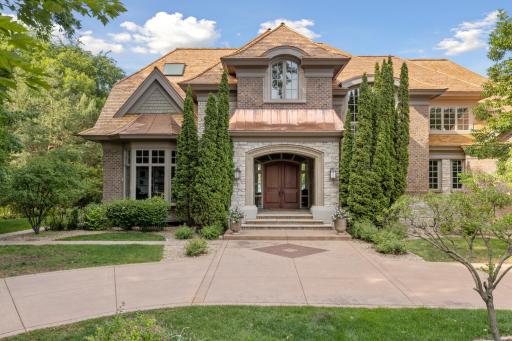 40 Clay Cliffe Drive, Excelsior, MN 55331