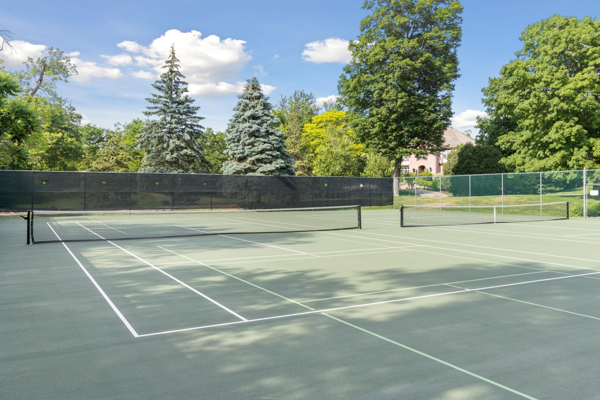 40 Clay Cliffe Dr_102.jpg