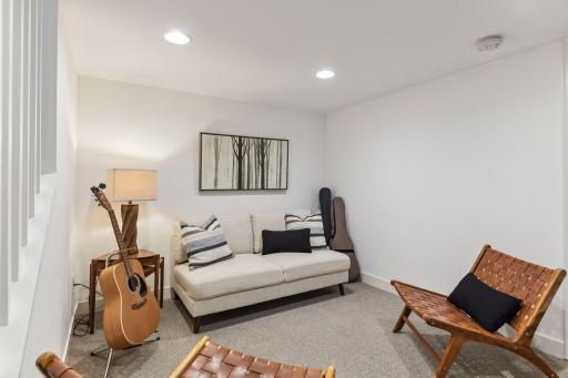 3920 Upton Avenue S, Minneapolis, MN 55410