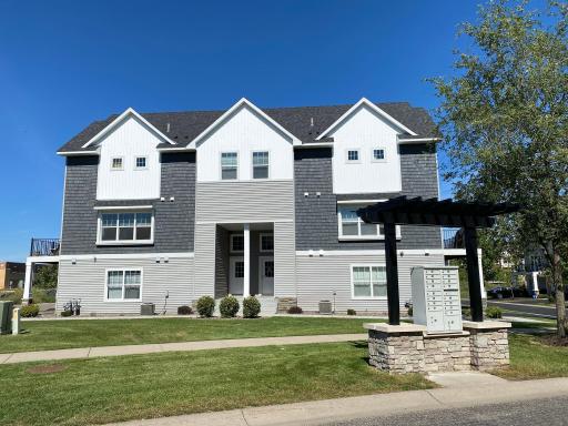 11956 Emery Village Drive N, Champlin, MN 55316