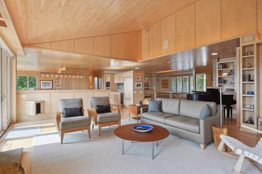 5615 Glacier Lane N, Plymouth, MN 55446