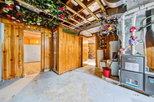 28 Mechanical_lower.jpg