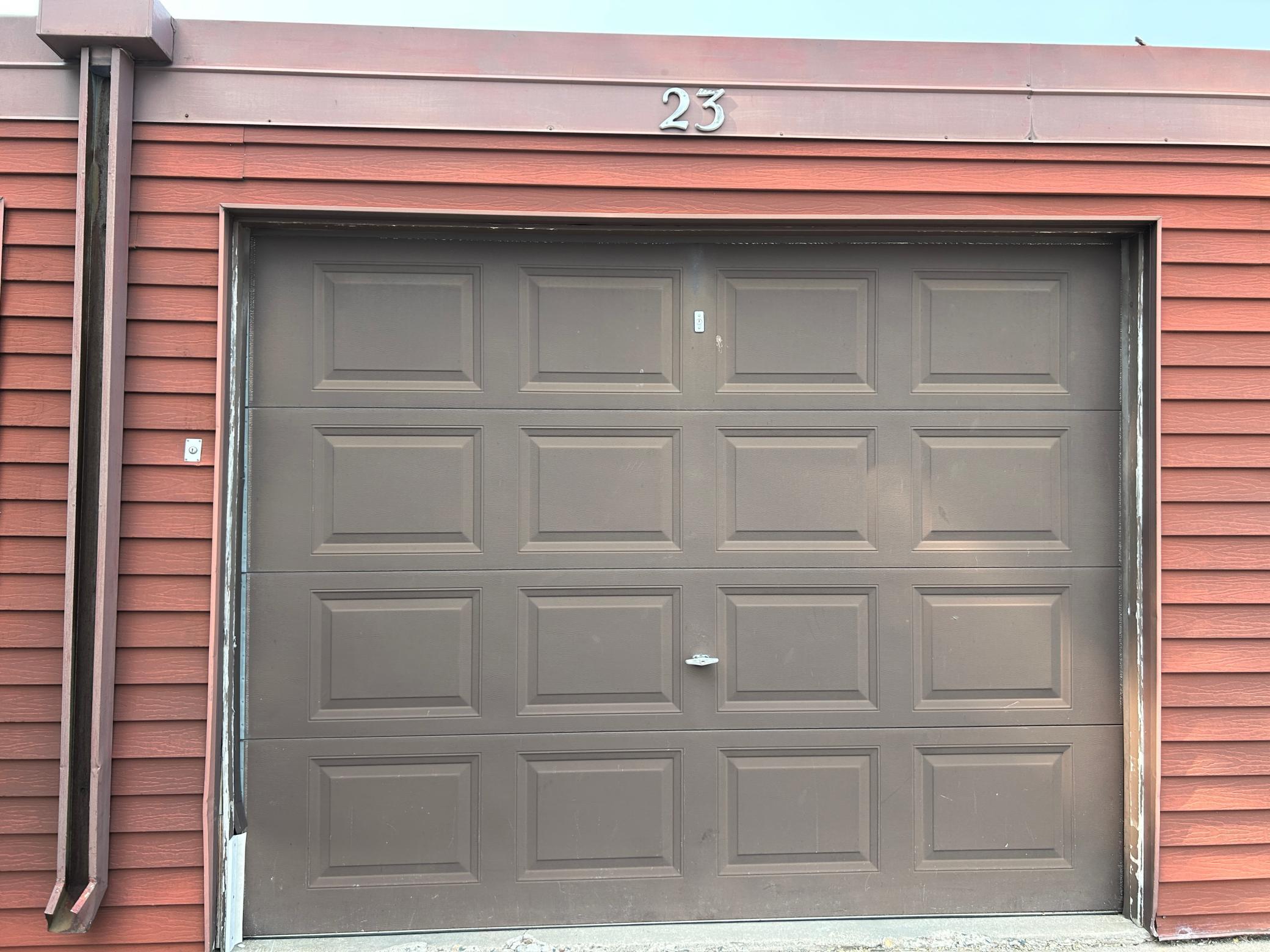 Garage.JPG