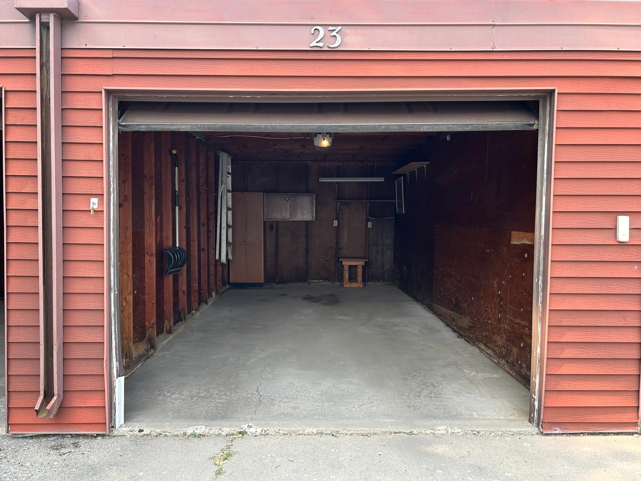 Garage.JPG