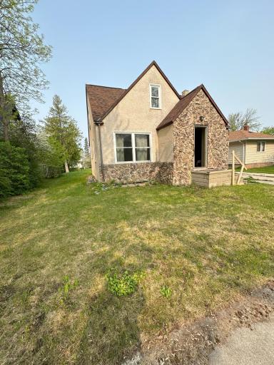 413 Main Avenue S, Baudette, MN 56623