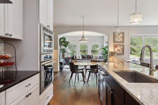 6024 Saint Johns Avenue, Edina, MN 55424