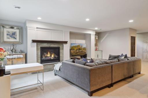 6024 Saint Johns Avenue, Edina, MN 55424