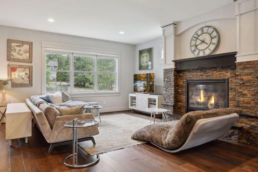 6024 Saint Johns Avenue, Edina, MN 55424