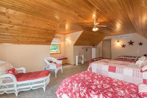 The children and teenagers will love this bonus room which sleeps 6.
