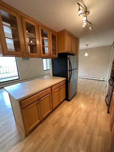 4110 Rahn Road, 202, Eagan, MN 55122