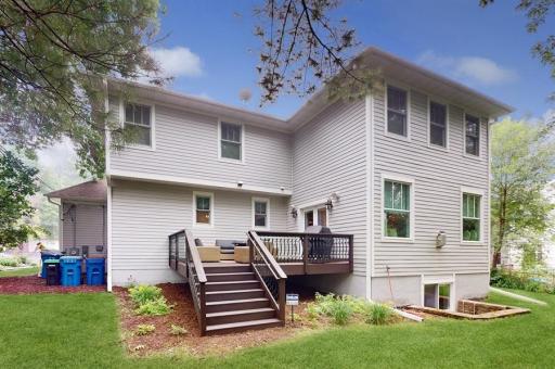 5524 Warden Avenue, Edina, MN 55436