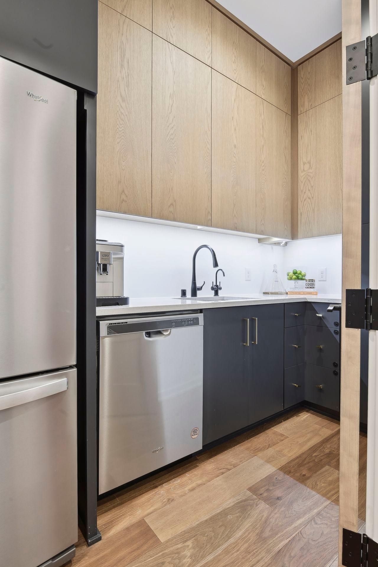 Prep kitchen area