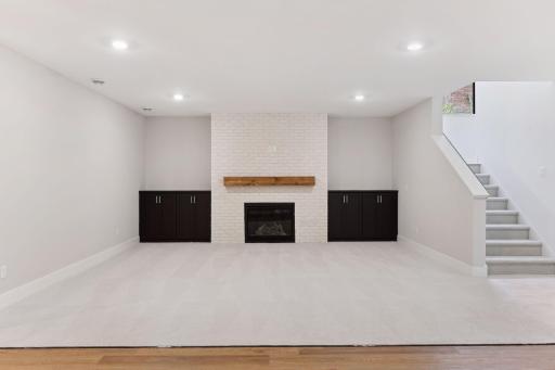 6004 Drew Avenue S, Edina, MN 55410