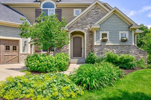 8870 Callander Circle, Lakeville, MN 55044