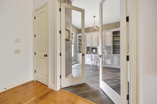 8870 Callander Circle, Lakeville, MN 55044