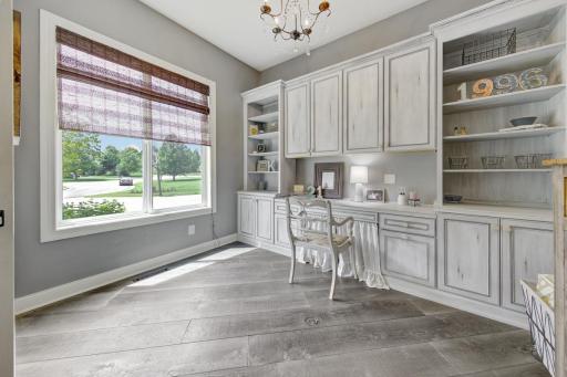 8870 Callander Circle, Lakeville, MN 55044