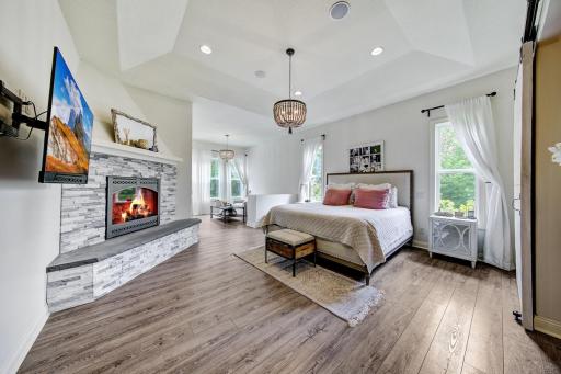8870 Callander Circle, Lakeville, MN 55044