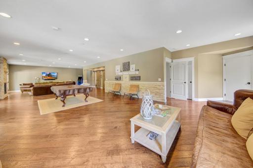 8870 Callander Circle, Lakeville, MN 55044