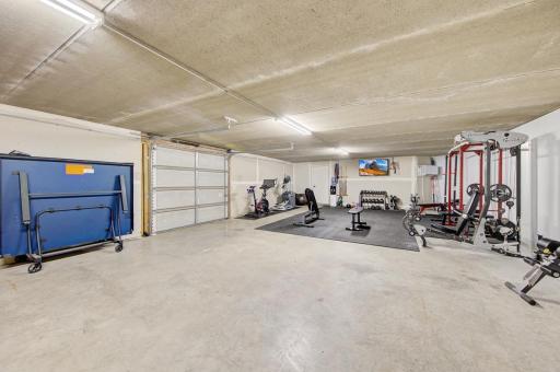 8870 Callander Circle, Lakeville, MN 55044