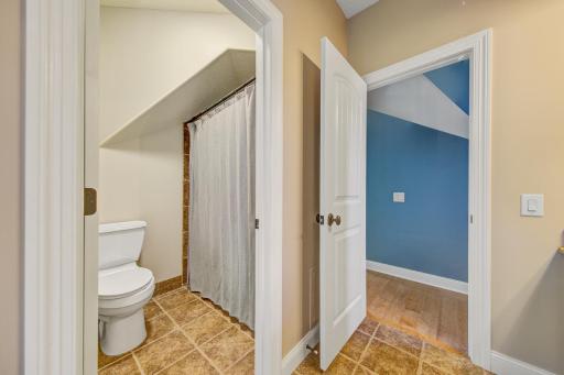 8870 Callander Circle, Lakeville, MN 55044