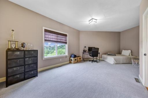 8870 Callander Circle, Lakeville, MN 55044