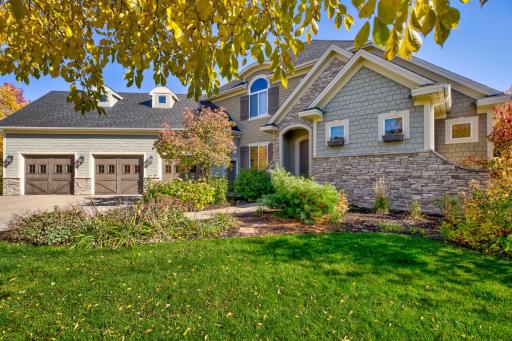 8870 Callander Circle, Lakeville, MN 55044