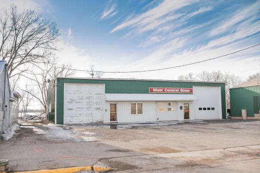 127 Pacific Avenue, Morris, MN 56267