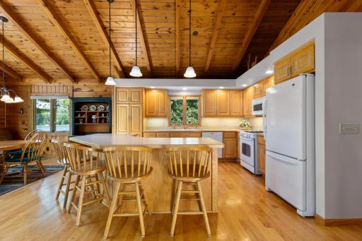33249 Winnamakee Shores Road, Pequot Lakes, MN 56472