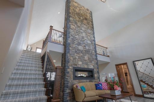 17228 Aaron Heights NW, Evansville, MN 56326
