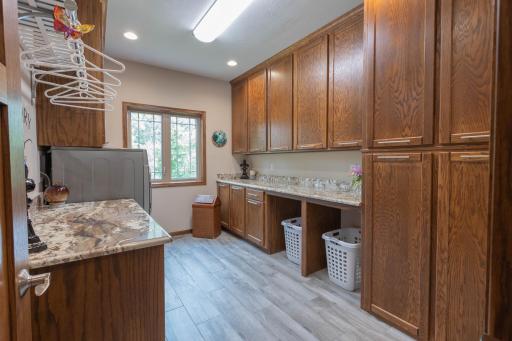 17228 Aaron Heights NW, Evansville, MN 56326