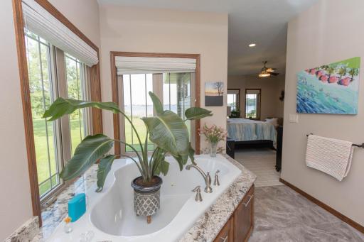 17228 Aaron Heights NW, Evansville, MN 56326