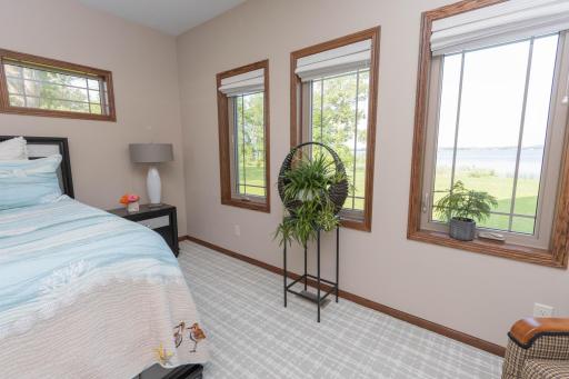 17228 Aaron Heights NW, Evansville, MN 56326