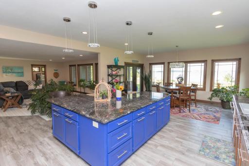 17228 Aaron Heights NW, Evansville, MN 56326