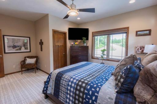 17228 Aaron Heights NW, Evansville, MN 56326